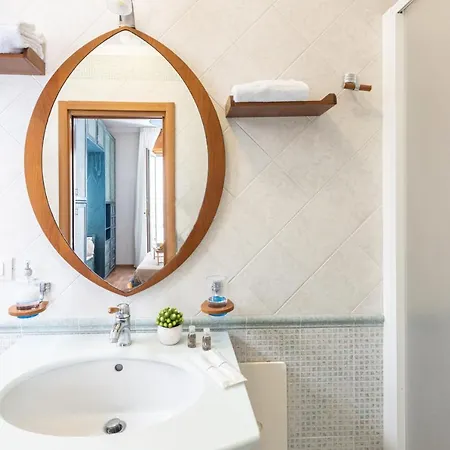 Sorrentovibes - Spacious 3 Bedrooms In Oldtown Apartment